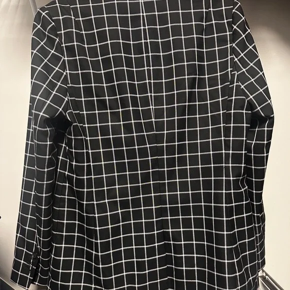 The Limited Oversized Black White Windowpane Blazer NWOT - Picture 2 of 6